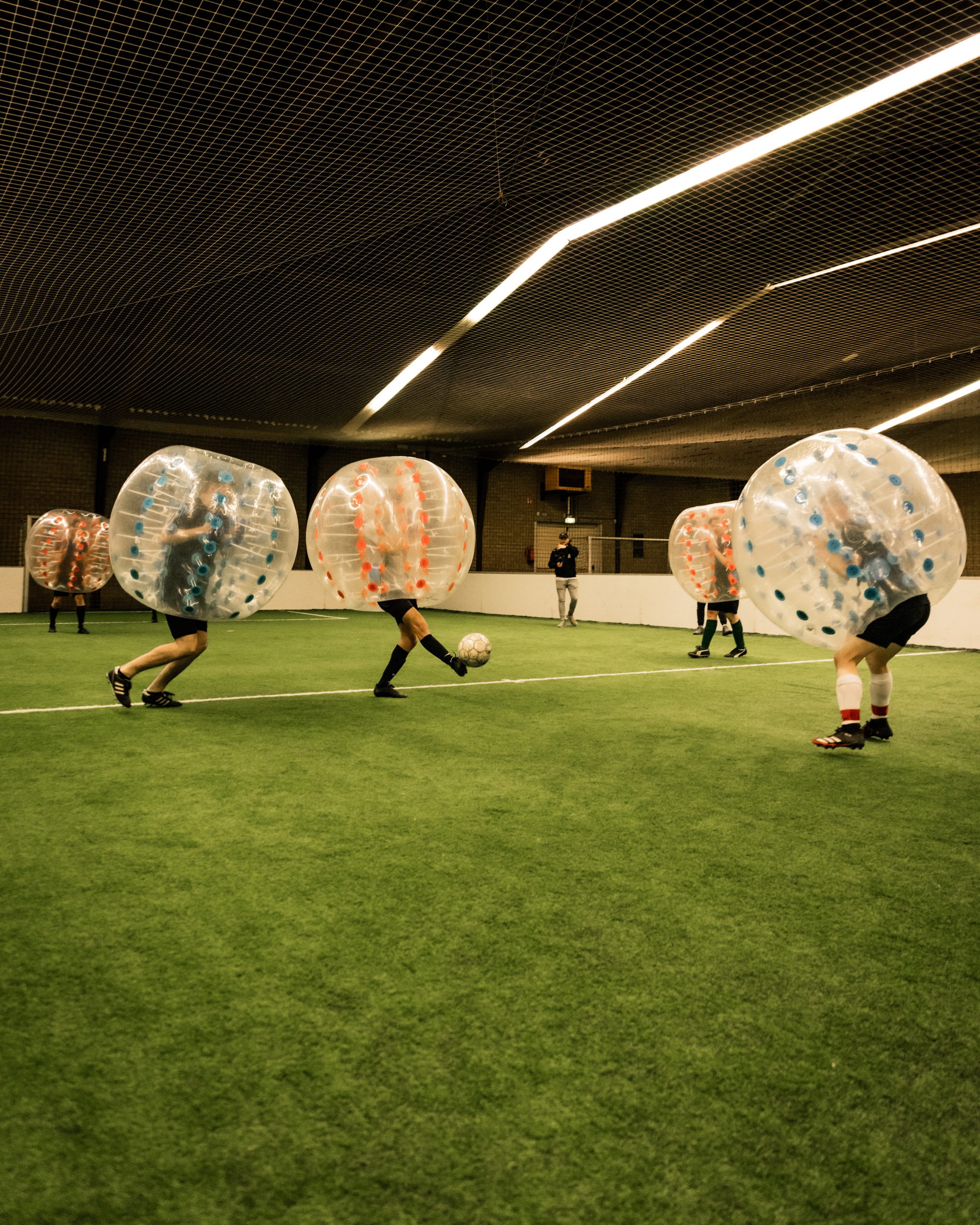 Bubbelvoetbal bij De Riet in Horst - De Riet